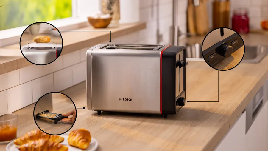 Khay hứng vụn bánh tháo rời của máy nướng bánh mì Bosch TAT6M420 dễ dàng vệ sinh