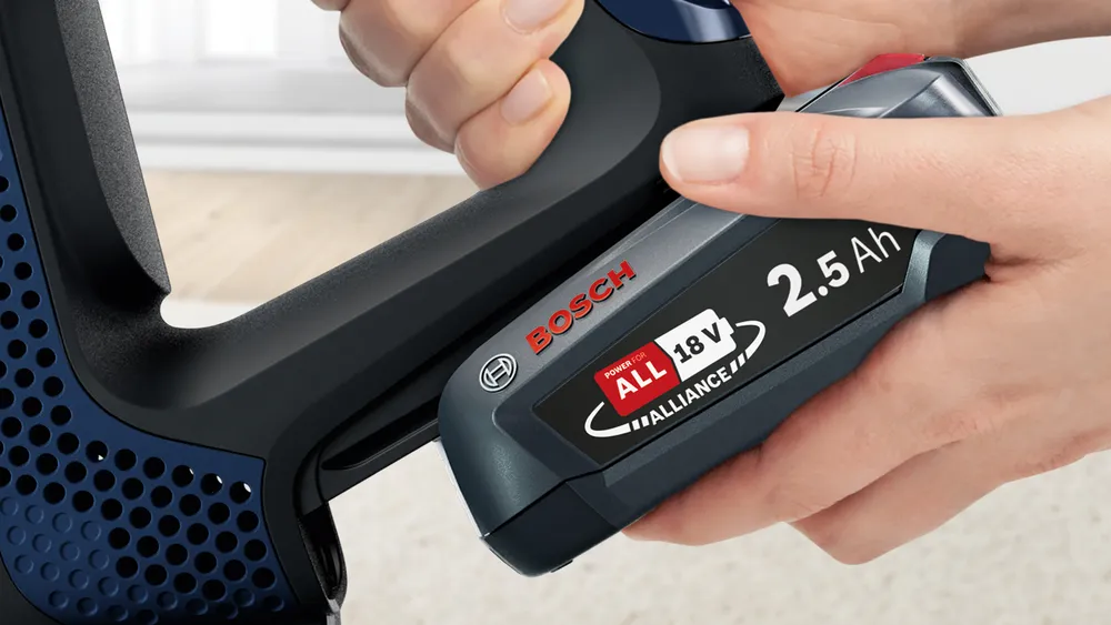 Pin Lithium-Ion công suất cao, thời lượng hoạt động tới 30 phút