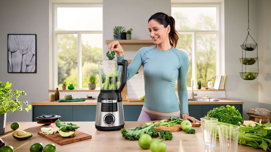 Động cơ 1800W mạnh mẽ của máy xay Bosch MMB6652B giúp xay nhuyễn nguyên liệu cứng nhanh chóng