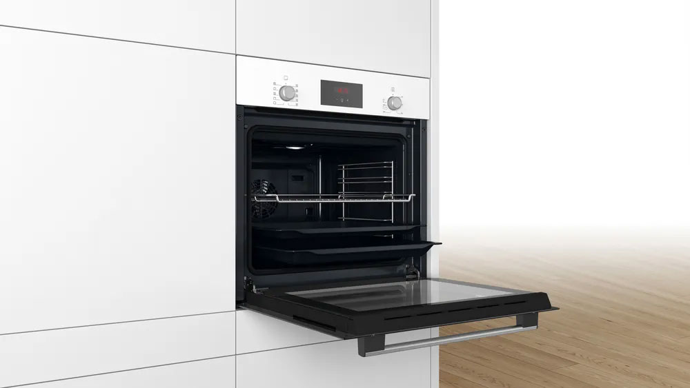 Thiết kế sang trọng màu trắng của lò nướng Bosch 66L HBF512BW1T Thiết kế sang trọng màu trắng của lò nướng Bosch 66L HBF512BW1T